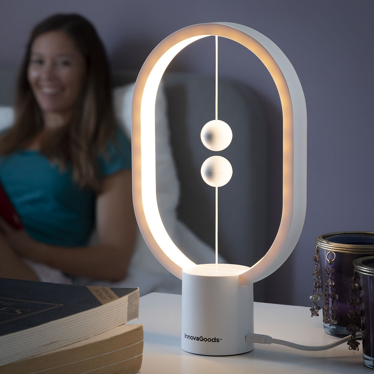 Stilfull lampa med magnetbrytare