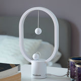 Stilfull lampa med magnetbrytare