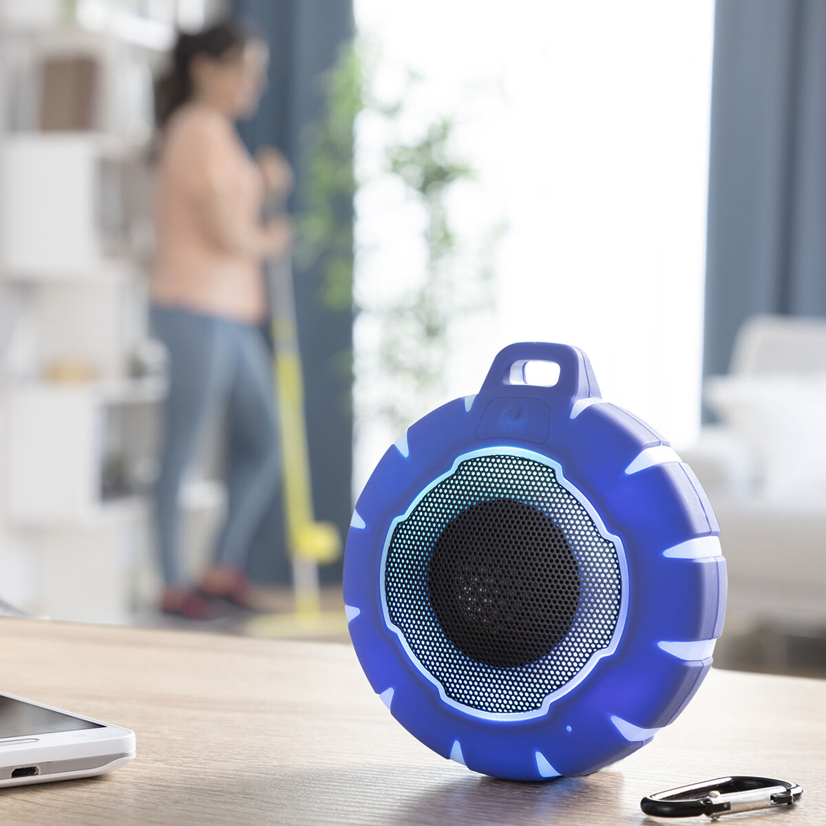 Flytande trådlös högtalare med LED